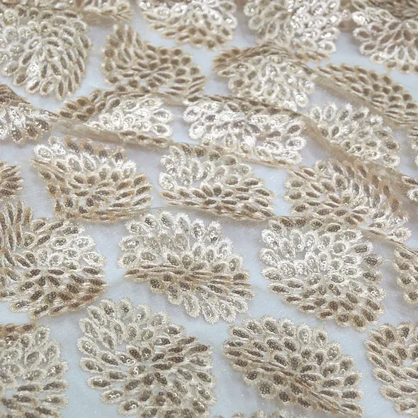 10pcs - Dahlia Sequins Table Runner 14"x108" - Champagne